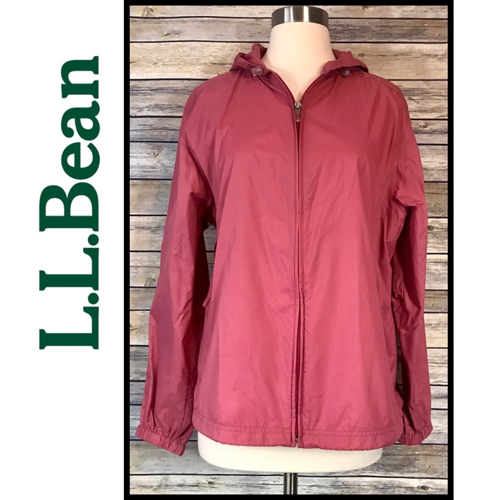 LL Bean Rain/Trail Lightweight Nylon Jacket, Size Large